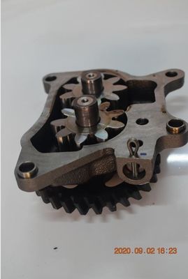Oil Pump Assy 1131003133 Diesel Engines Parts For Hitachi